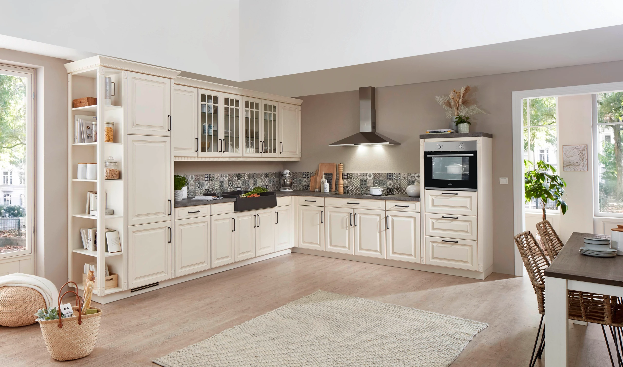 Tradition model 390 with wood styling